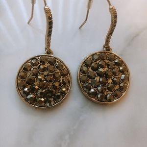 Earrings, brass, gold tone